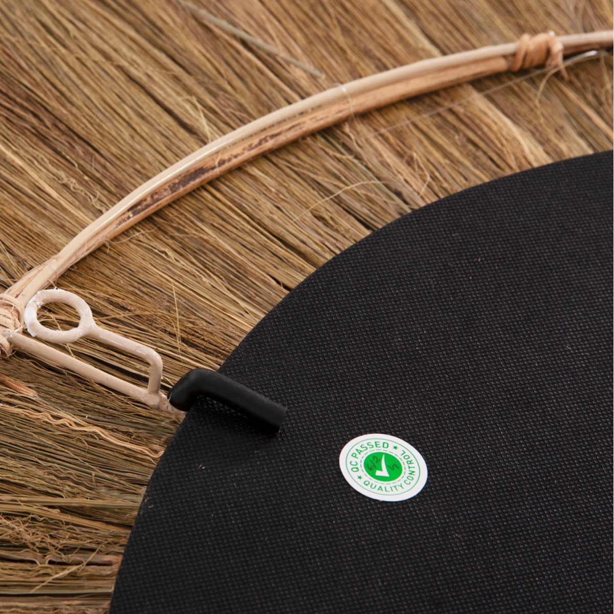 ΚΑΘΡΕΠΤΗΣ ΤΟΙΧΟY ΣΤΡΟΓΓΥΛΟΣ ΠΛΑΙΣΙΟ ΙΝΕΣ ΜΠΑΝΑΝΑΣ ΣΕ ΦΥΣΙΚΟ 130x4x130Υεκ.HM7734