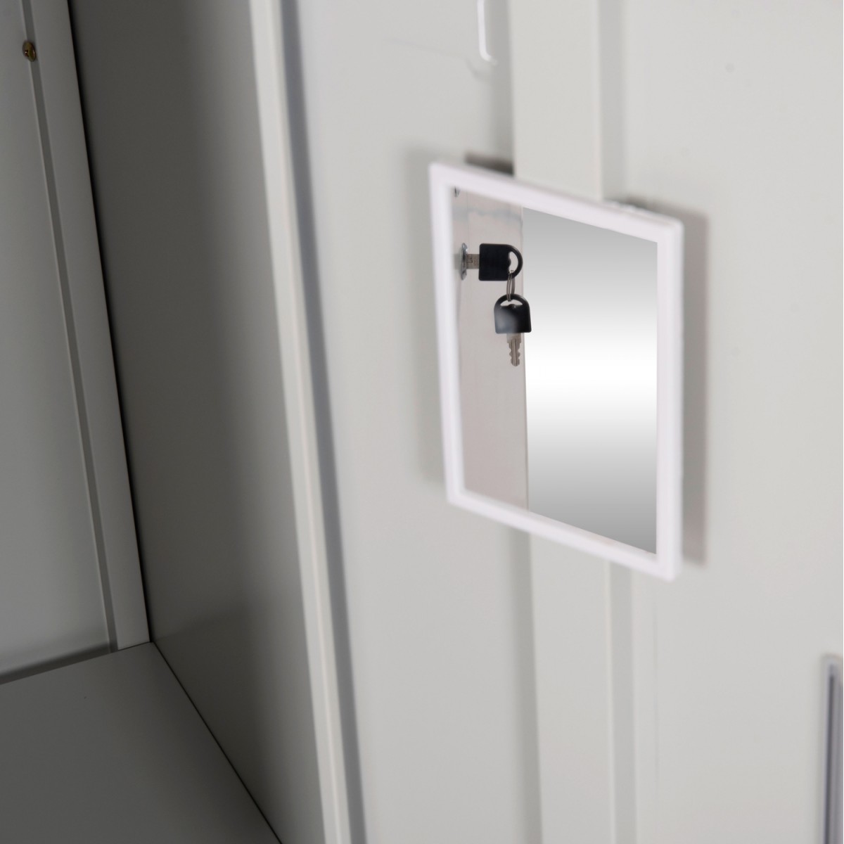 ΦΟΡΙΑΜΟΣ ΜΕΤΑΛΛΙΚΟΣ BRAILA HM5546.11 6 ΝΤΟΥΛΑΠΑΚΙΑ ΜΕ ΚΛΕΙΔΑΡΙΕΣ-ΓΚΡΙ 90x45x185Υεκ.