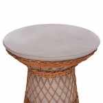 ΒΟΗΘΗΤΙΚΟ ΤΡΑΠΕΖΙ ΣΤΡΟΓΓΥΛΟ DELIA HM18167.03 FIBER CEMENT ΓΚΡΙ & RATTAN Φ40x45Υεκ