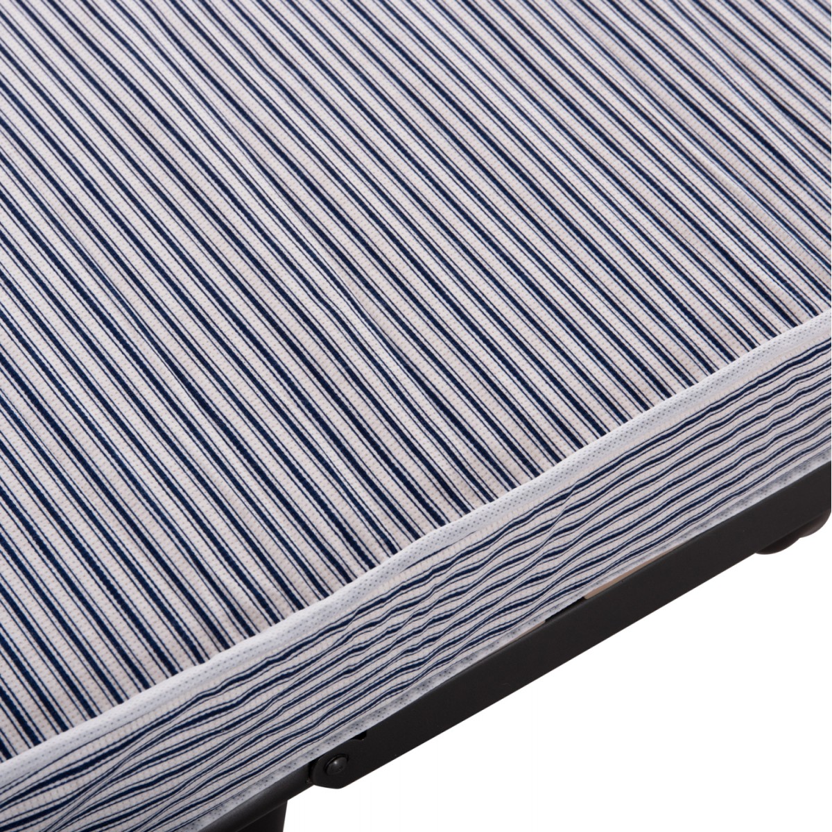 ΚΡΕΒΑΤΙ-ΡΑΝΤΖΟ ΙΤΑΛΙΑΣ NOBLE HM393.01 ΜΕΤΑΛΛΙΚΟ ΜΕ ΡΟΔΕΣ & ΣΤΡΩΜΑ 9εκ ΜΠΛΕ-ΛΕΥΚΟ 80x182x37.5Υεκ.