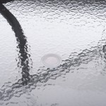 ΤΡΑΠΕΖΙ BRUNO 150X90Χ75Υεκ. ΜΕΤΑΛΛΙΚΟ ΟΡΘΟΓΩΝΙΟ ΓΚΡΙ ΜΕ ΤΡΥΠΑ ΟΜΠΡΕΛΑΣ Φ38  HM5145.11