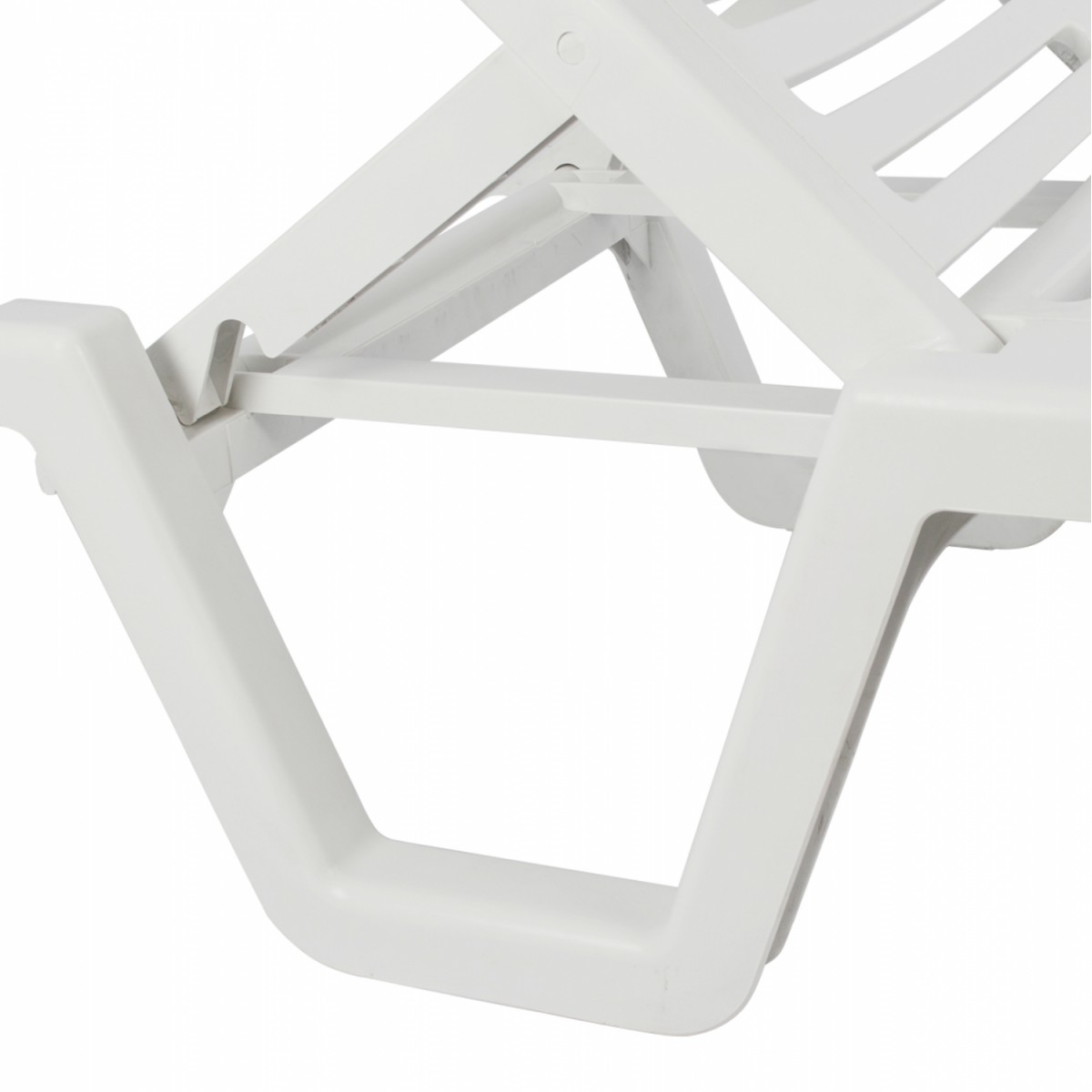 ΞΑΠΛΩΣΤΡΑ ΠΑΡΑΛΙΑΣ ΠΛΑΣΤΙΚΗ ΛΕΥΚΗ ΑΝΑΚΛΙΝΟΜΕΝΗ RELAX 70x190x36cm